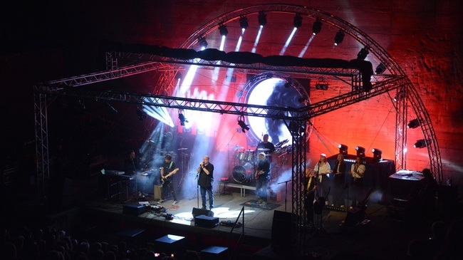 ONE OF THESE - a celebration of Pink Floyd - Animals Tour