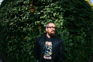 Simon Slomma: Funny Bones MC