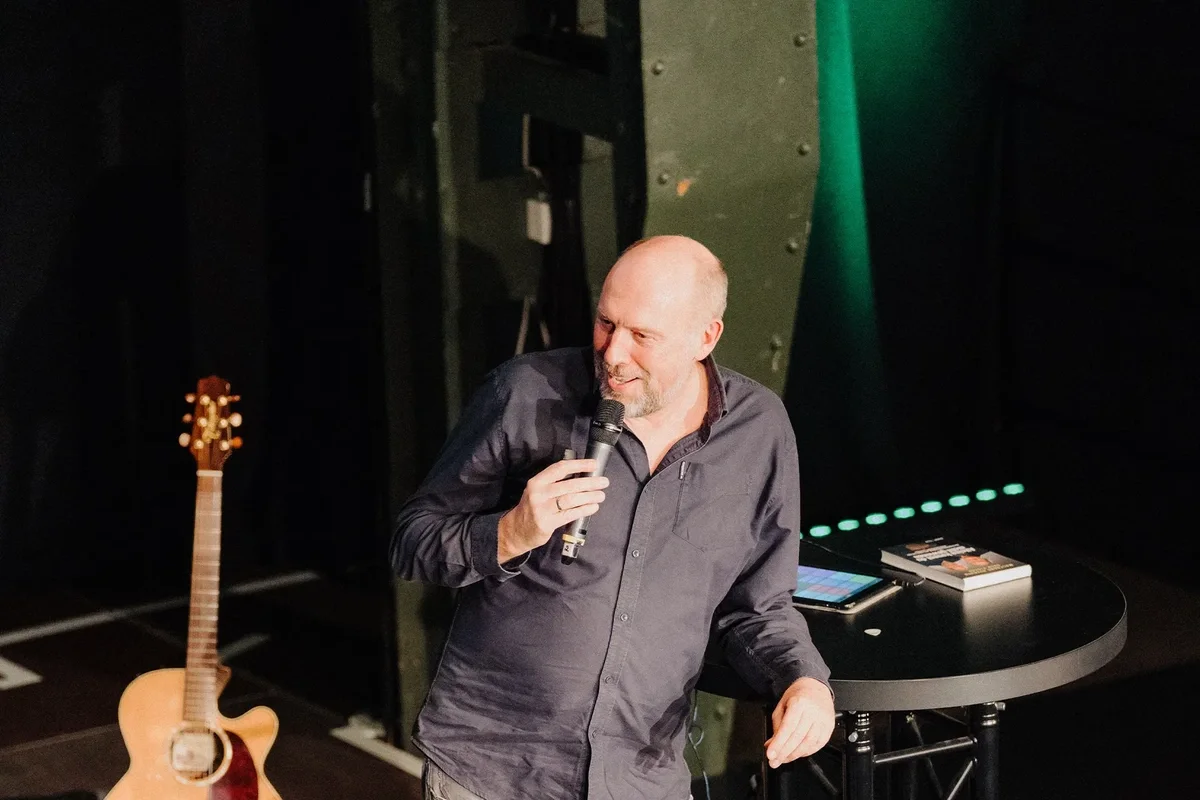 Titelbild der Veranstaltung Sven Pistor ■ Tore, Punkte, Meisterschaft