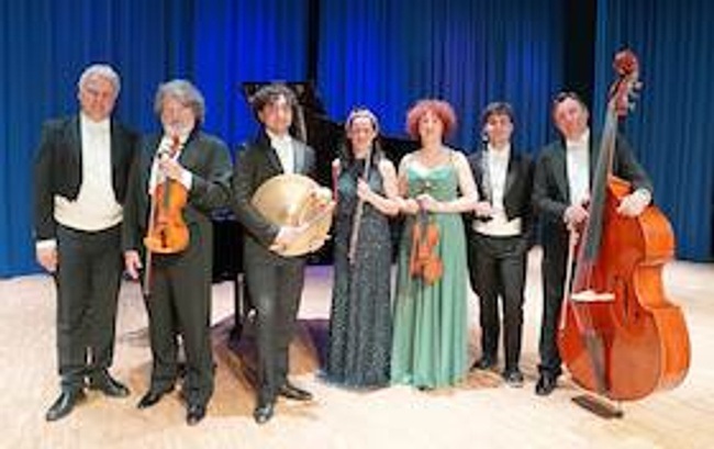 Festliches Abendkonzert des Johann-Strauß-Ensembles und Gast-Solisten