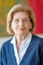 AUSCHWITZ