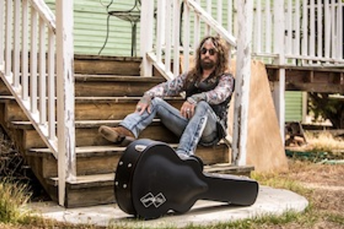 John Corabi