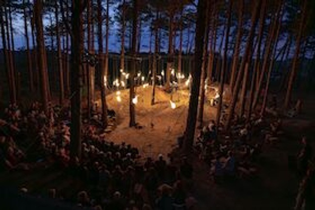 Touki Delphine - "DRIFTING"