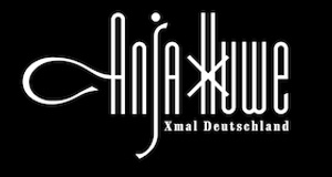 Anja Huwe / Xmal Deutschland (support: Das Kinn)
