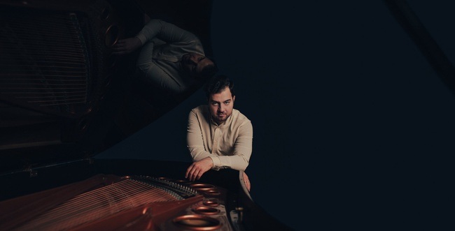 »Nuvole Bianche, Una Mattina, Divenire, Experience« und andere