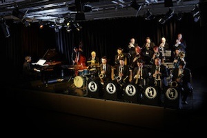 GROOVE LEGEND ORCHESTRA