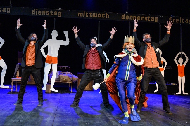 EINE WOCHE VOLLER SAMSTAGE