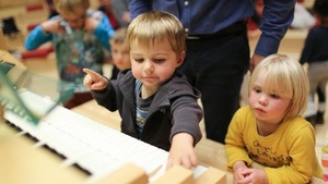 Orgelvorführung für Kinder