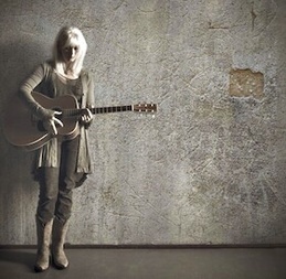 Emmylou Harris