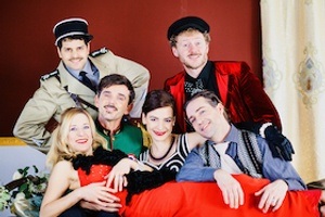 GANZ PARIS TRÄUMT VON DER LIEBE