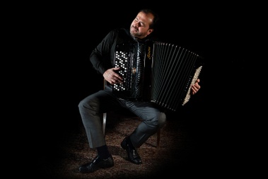 Dejan Jovanovic Quintett: feat. Oana Cătălina Chițu