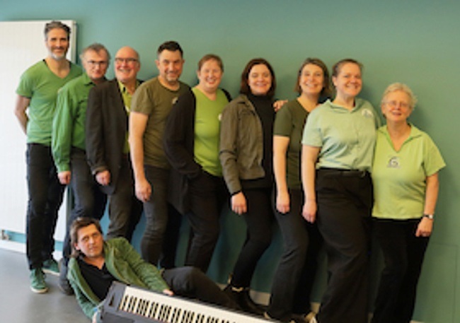 6aufKraut präsentiert "Mit künstlerischer Intelligenz"