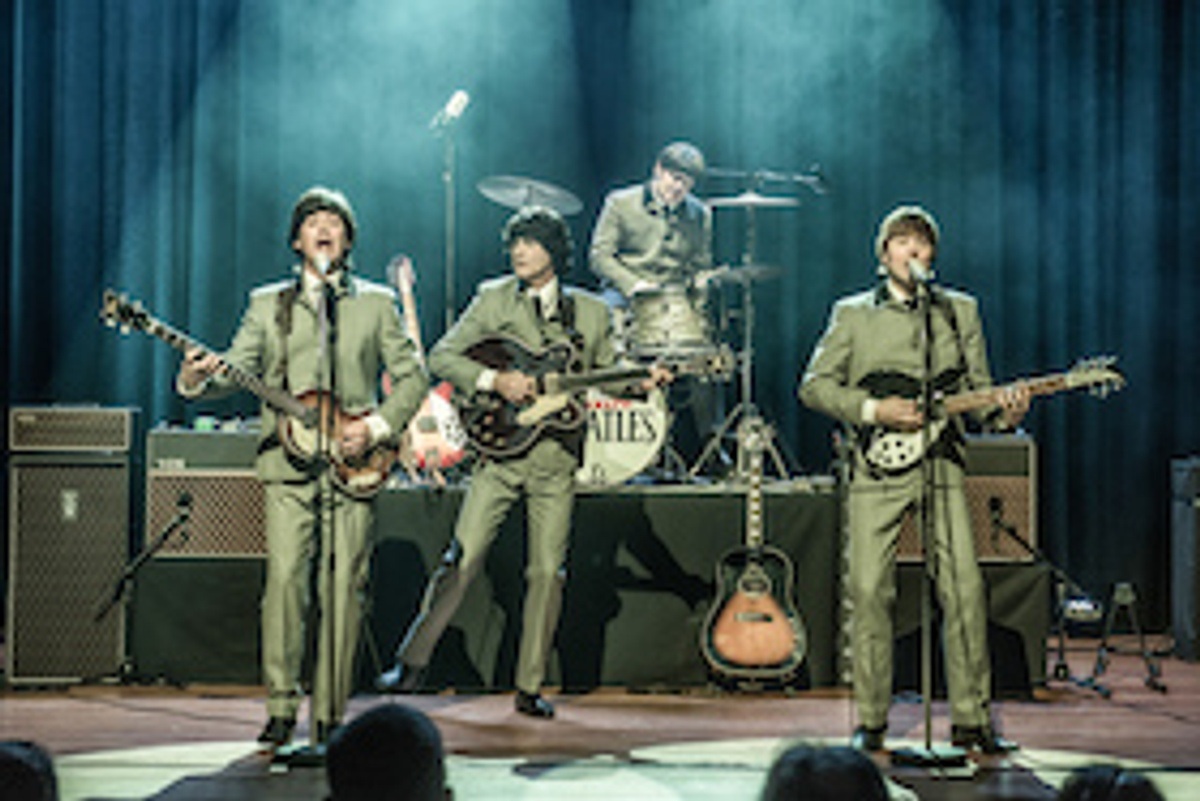 THE CAVERN BEATLES