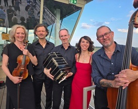 Cuarteto Nochero feat. Catalina Soiphie