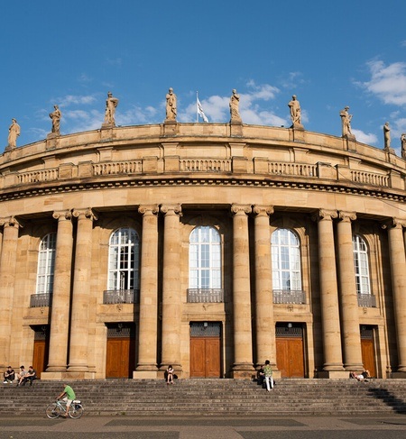 Eine Reise durchs Opernhaus