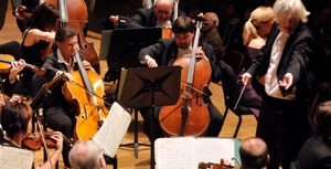 Tschechische Symphoniker Prag, Martin Peschik, Monika Brychtová, Hana Dobesová, Josef Moravec, Ivo Hrachovec, Coro di Praga