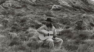 Ian Hooper - On Tour April 2027