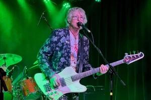 MARTIN TURNER (ex-WISHBONE ASH)