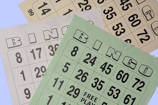 BINGO for (NEW) FRIENDS - mit Drinks & Pommes
