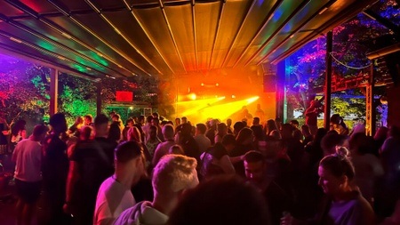 Holy Sh*t! Die Weihnachtsparty im SchlachtHof