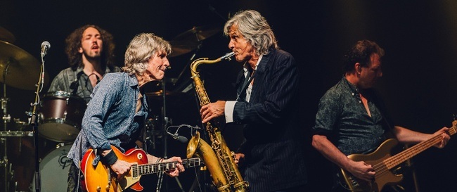 The Dire Straits Experience