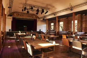 SIR WILLIAMS - Robbie Williams Tribute