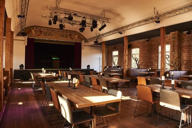 SIR WILLIAMS - Robbie Williams Tribute