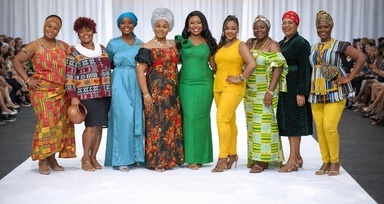 Afrikanische Frauen im Fokus: Mode, Musik und Kultur erleben