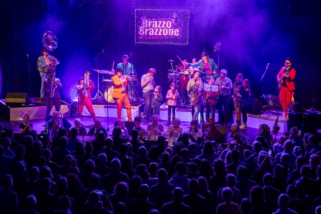 Brazzo Brazzone & The World Brass Ensemble!