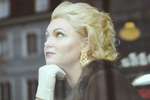 Nicole Metzger singt Hildegard Knef