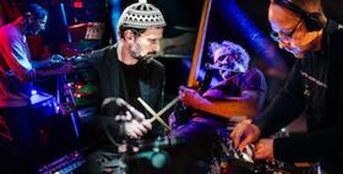 Titelbild der Veranstaltung DER SALON TANZT! // Clubnacht zum Deutschen Jazzfestival