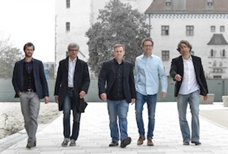 Die rotweißrote Sommernacht