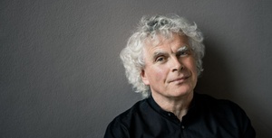 Berliner Philharmoniker: Berliner Philharmoniker II. Sir Simon Rattle dirigiert de Falla, Janáček und eine Uraufführung