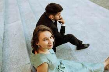 „Klassische Klänge zum Jahresanfang: Matinee des Klavierduetts“ mit Baayon Duo