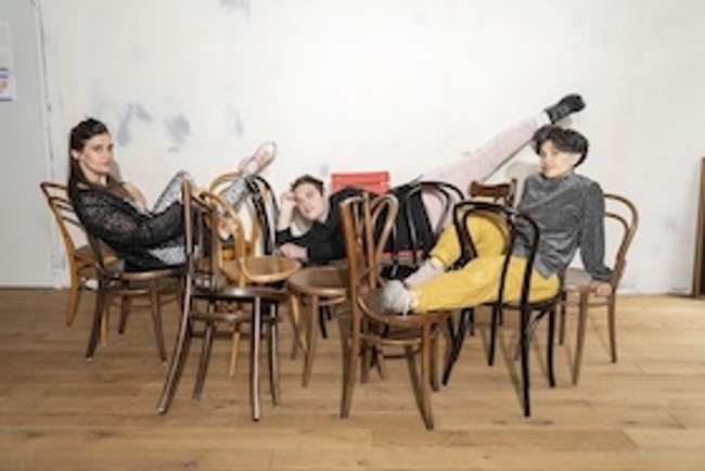 die apokalyptischen tänzerin*nen