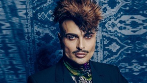 Ivo Dimchev | Ein Abend zwischen Pop, Performance und radikaler Intimität