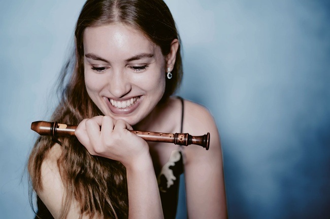 Junge Wilde – Lucie Horsch & B’Rock Orchestra | Die Blockflötistin mit Werken von Barock bis Gegenwart