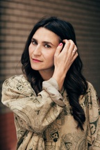 Yade Yasemin Önder liest aus »Anti Müller«