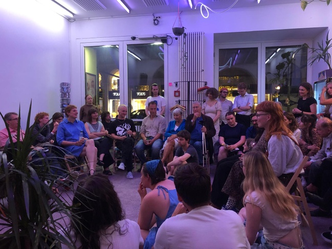 Junge Nacht „Mitleidsprotokoll – every tear recorded“