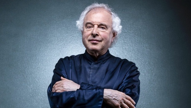 SIR ANDRÁS SCHIFF