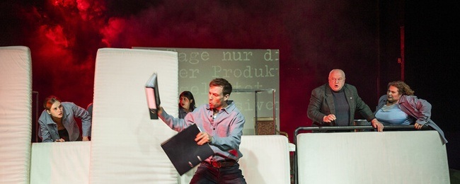 Letzte Station Torgau. Eine kalte Umarmung (UA)