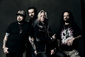 Black Stone Cherry