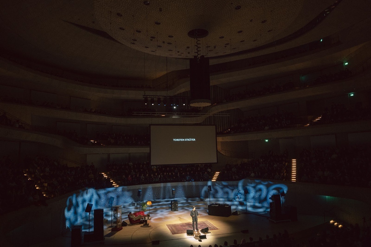 Best of Poetry Slam Day 2027 | Legends