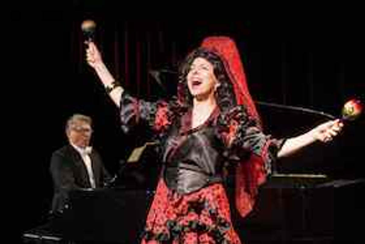 Titelbild der Veranstaltung Souvenir - Komödie mit Musik über Florence Foster Jenkins, die Königin der falschen Töne