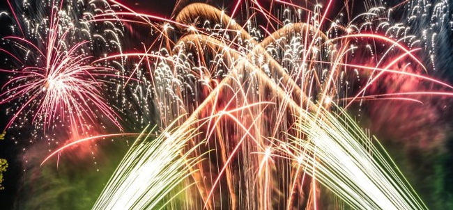 FEUER & FLAMME