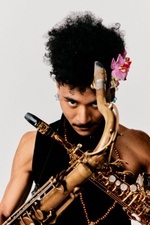 Tomoki Sanders