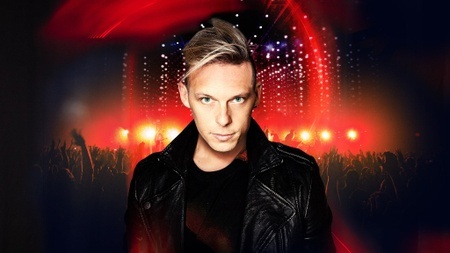 The Dark Tenor - Symphonica - Premium Seats