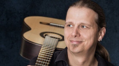 STEFAN EICHNER SPIELT REINHARD MEY