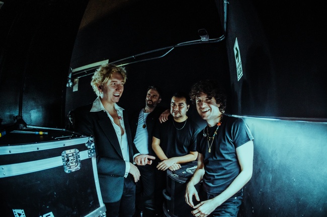 THE KOOKS