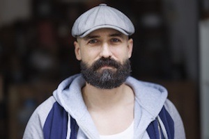 "Das einzig wahre Faktencheckbuch" - Lesung und Talk mit Bastian Schlange